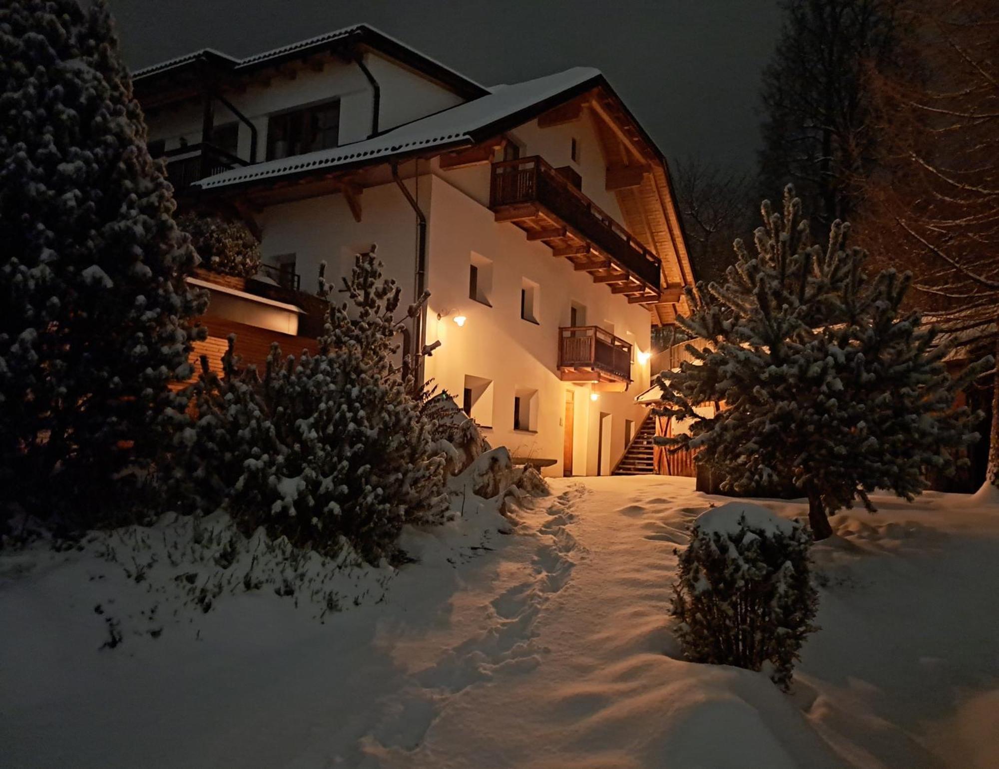 Apartments Im Winkl Brunico Exteriér fotografie
