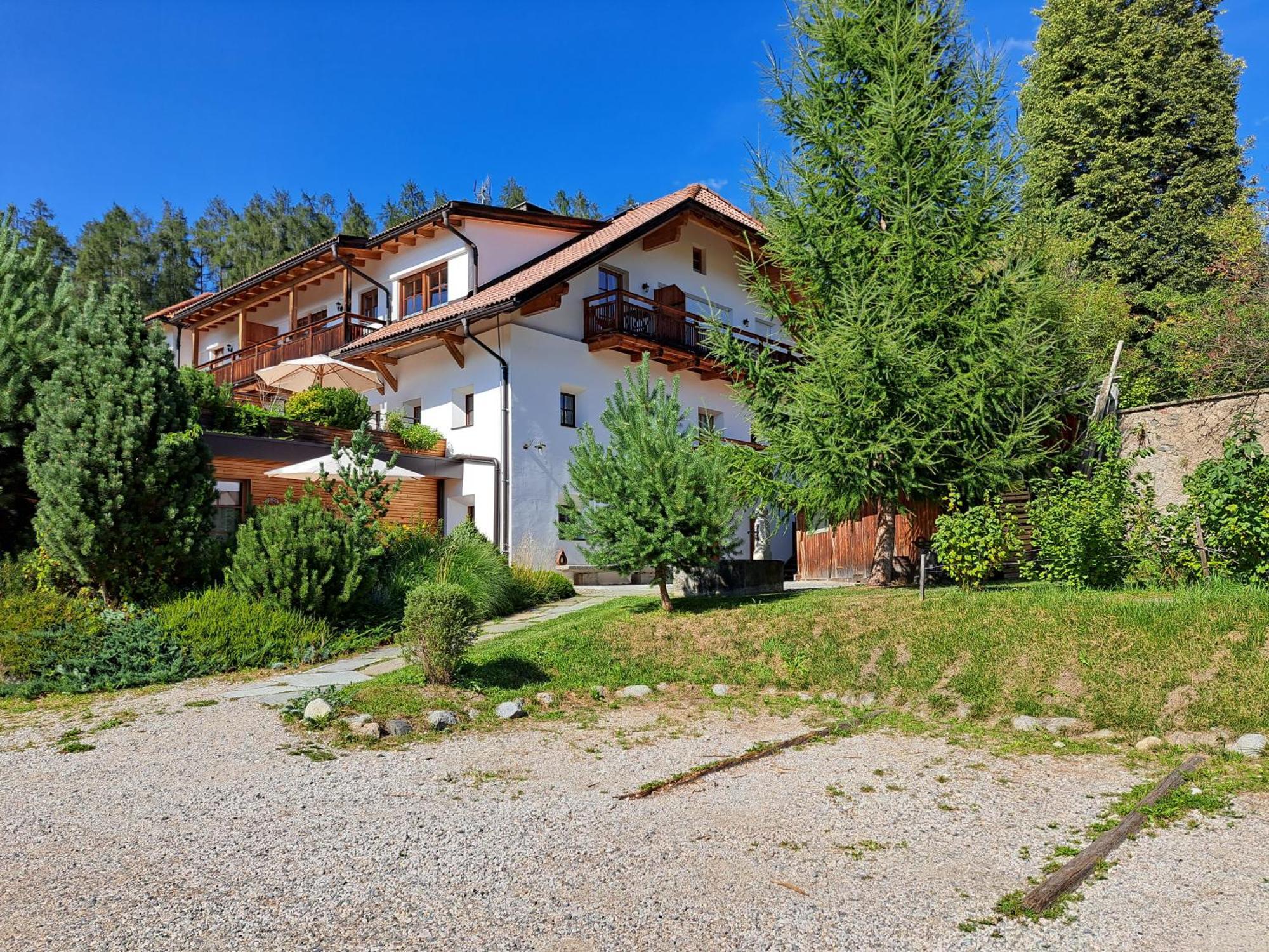 Apartments Im Winkl Brunico Exteriér fotografie