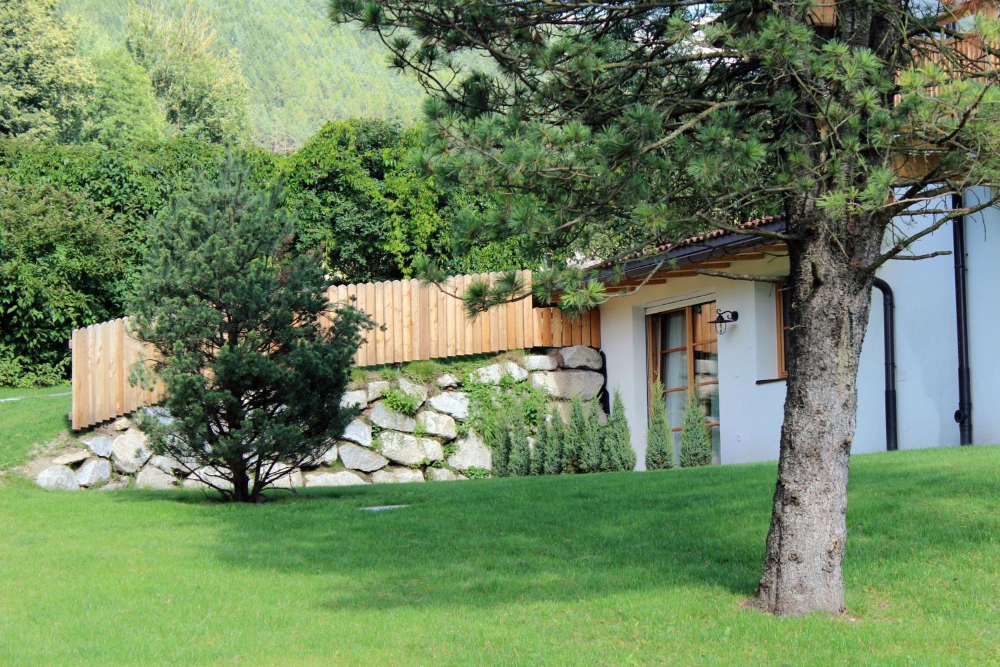 Apartments Im Winkl Brunico Exteriér fotografie